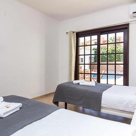 Villa Dogueno- Privat Pool & Privacy & Albufeira Center Екстер'єр фото