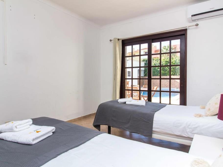 Villa Dogueno- Privat Pool & Privacy & Albufeira Center Екстер'єр фото