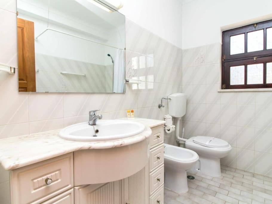 Villa Dogueno- Privat Pool & Privacy & Albufeira Center Екстер'єр фото
