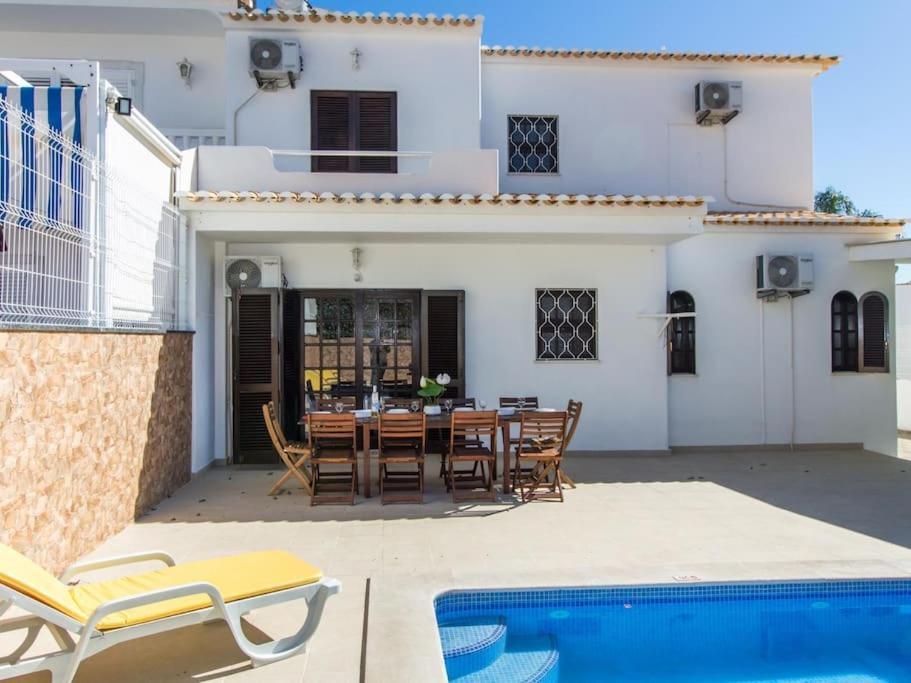 Villa Dogueno- Privat Pool & Privacy & Albufeira Center Екстер'єр фото