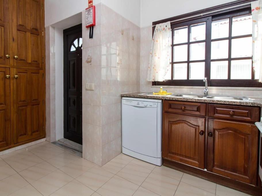 Villa Dogueno- Privat Pool & Privacy & Albufeira Center Екстер'єр фото